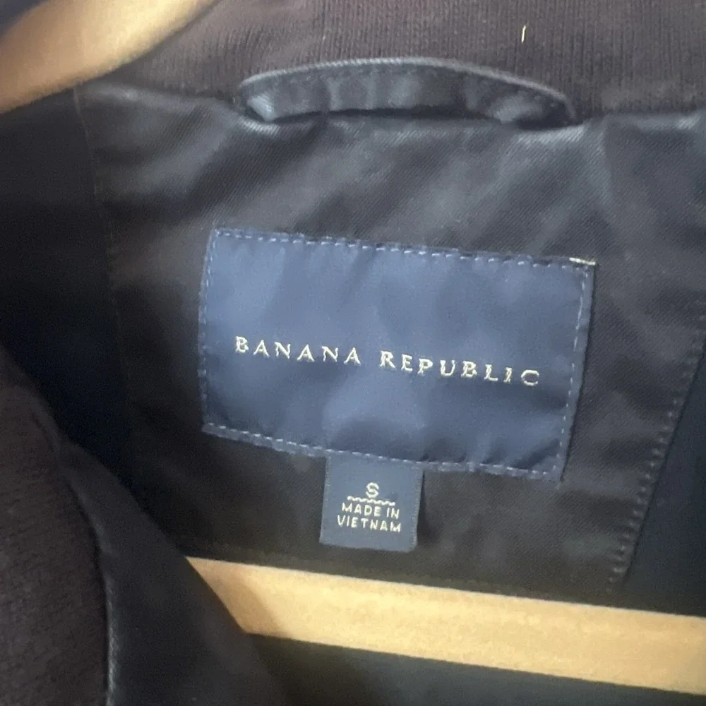Banana Republic up sale